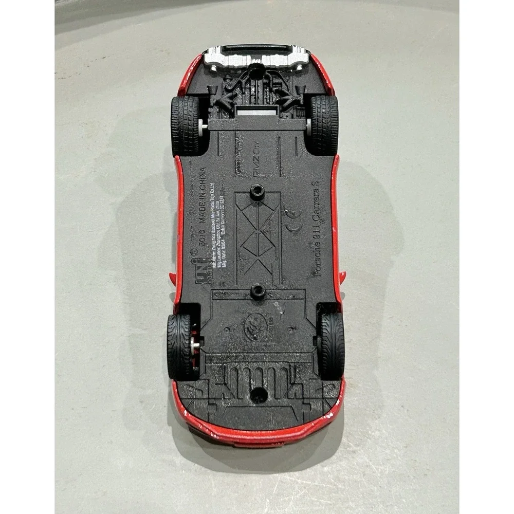 Welly PORSCHE 911 CARRERA S RED 1:34 Die‎ Cast Car